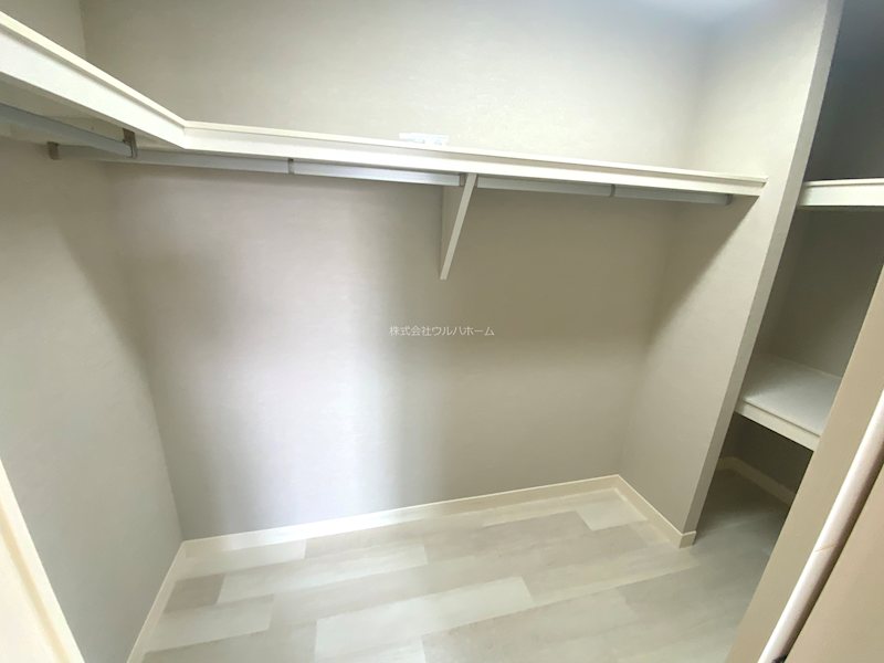坂戸市にっさい花みず木　中古戸建 内観写真（収納）