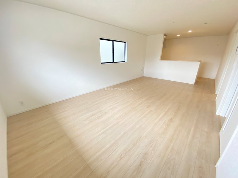 鶴ヶ島市中新田　第6　1号棟   内観写真（リビング）