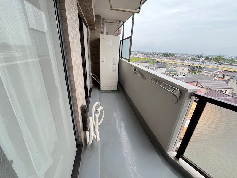 ライオンズマンション川越南古谷第3 現地写真（バルコニー）