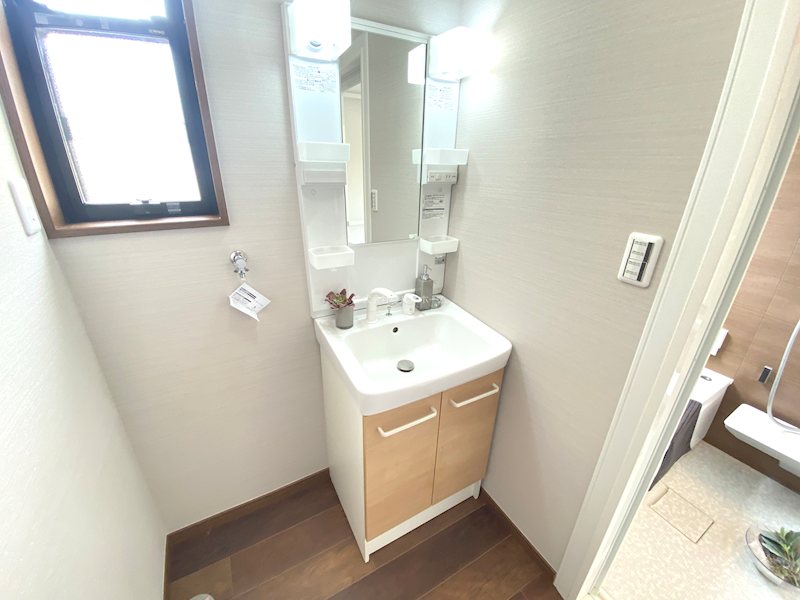 川越市仙波町4丁目　中古戸建  内観写真（洗面台・洗面所）