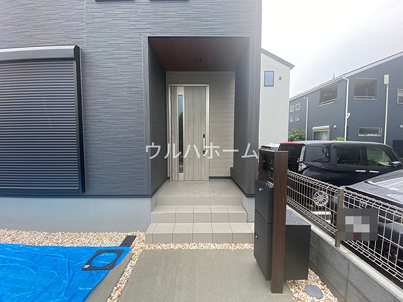 川越今成第二　1号棟    現地写真（玄関）