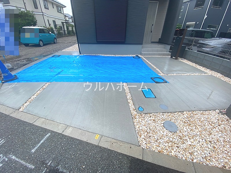 川越今成第二　1号棟    現地写真（駐車場）