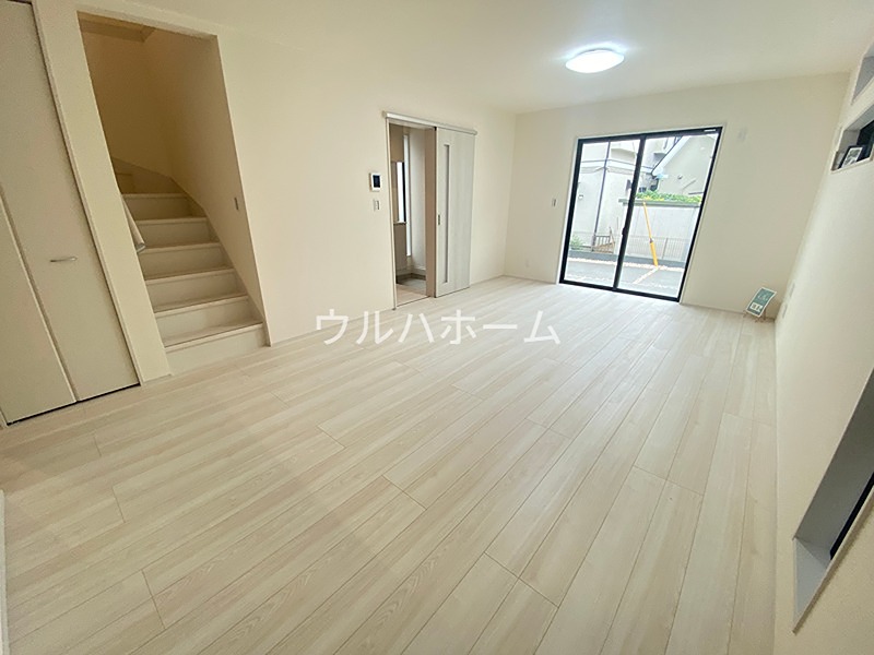 川越今成第二　3号棟   内観写真（リビング）