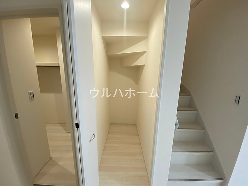 川越今成第二　3号棟   内観写真（収納）