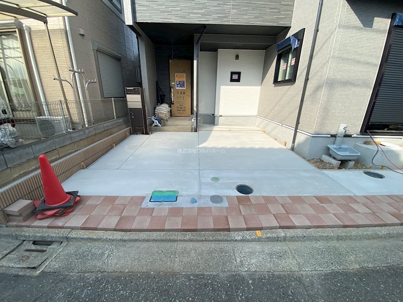川越市旭町3丁目　2期　1号棟  現地写真（駐車場）