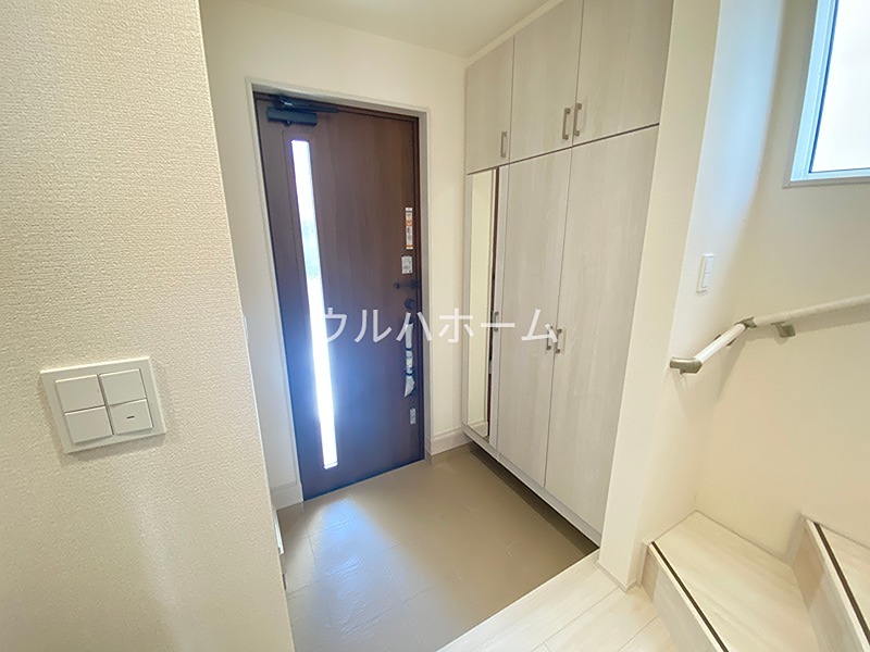 川越市小仙波町2丁目　1号棟   現地写真（玄関）