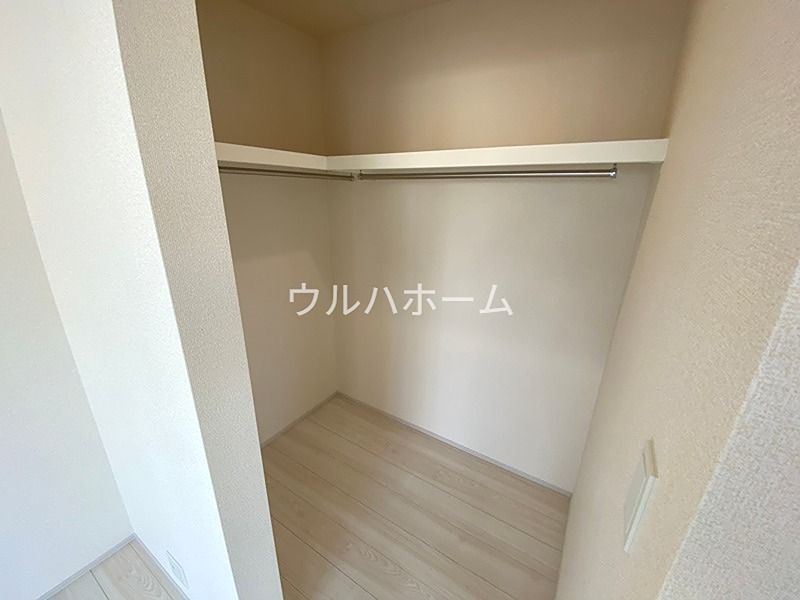川越市小仙波町2丁目　1号棟   内観写真（収納）