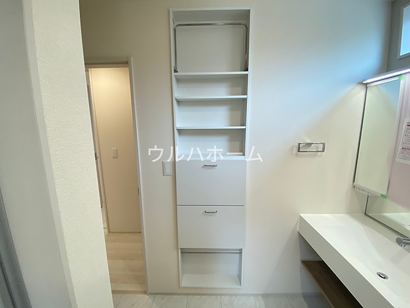 川越市小仙波町2丁目　1号棟   内観写真（収納）