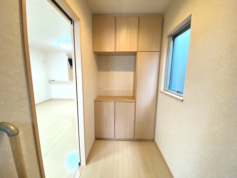 川越市的場　中古戸建  内観写真（収納）