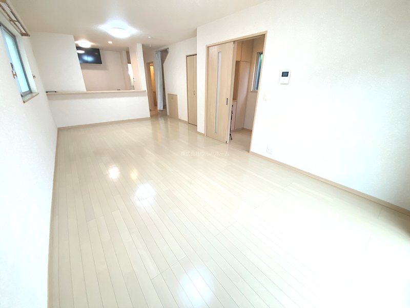 川越市的場　中古戸建  内観写真（リビング）