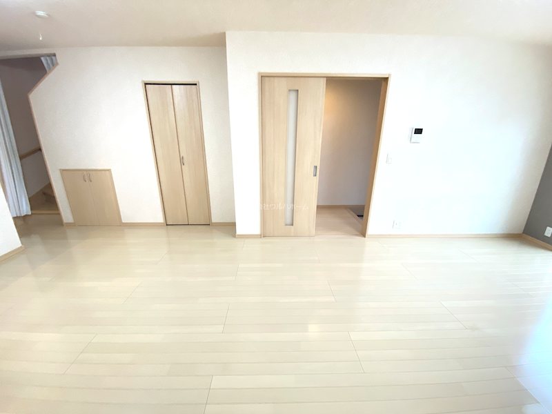 川越市的場　中古戸建  内観写真（リビング）