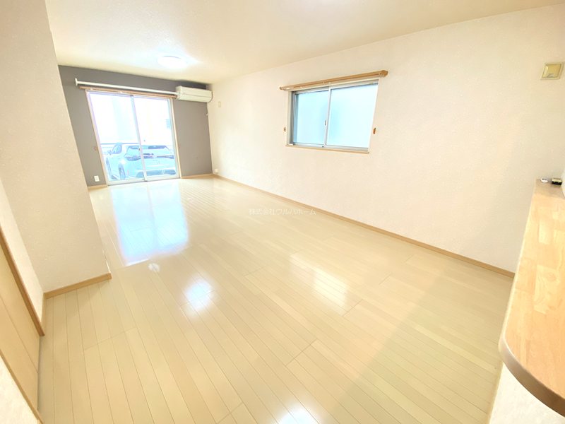 川越市的場　中古戸建  内観写真（リビング）