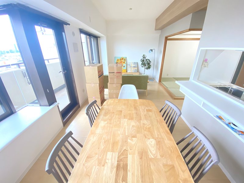 コスモ上福岡プレステージ     内観写真（リビング）