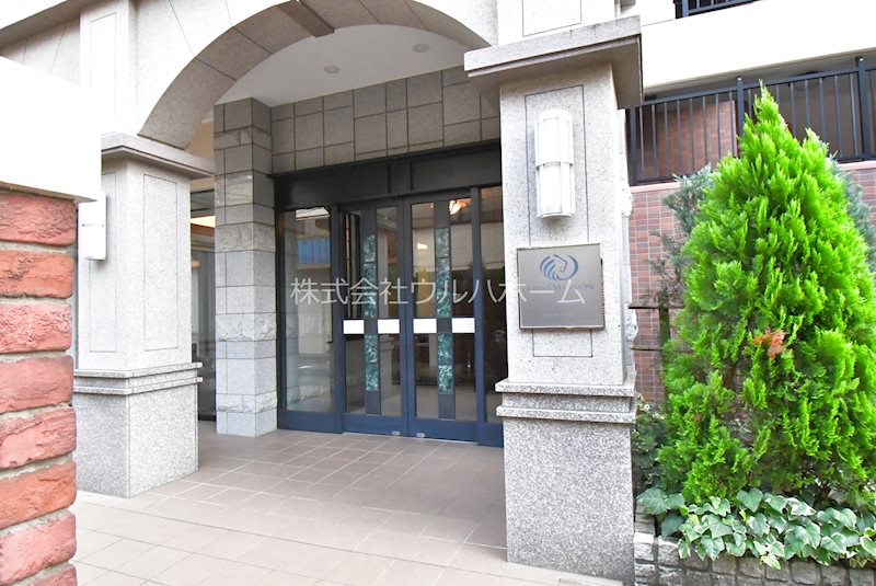 ライオンズ川越新富町　  共用部写真（エントランス）