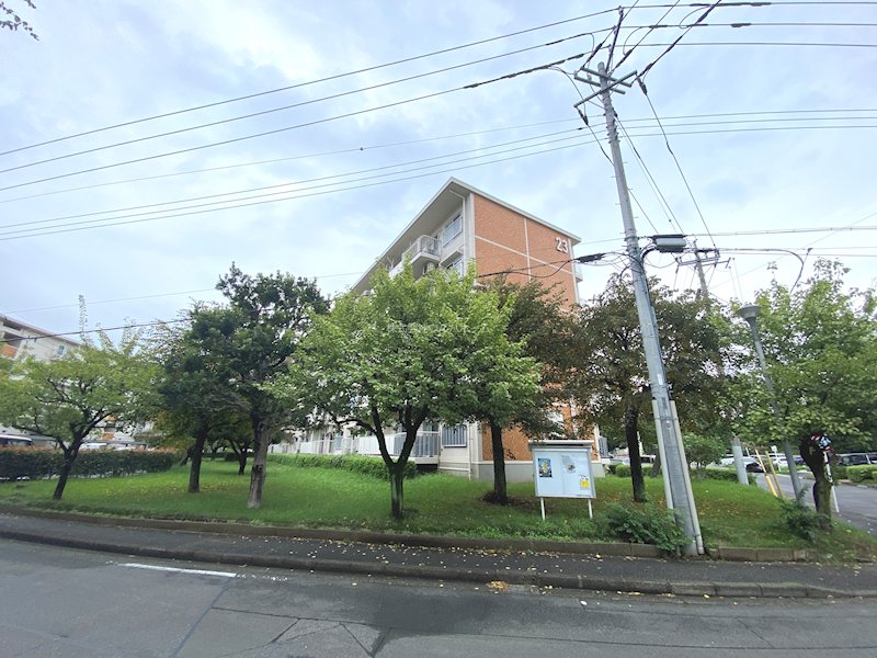 若葉台第一住宅　23号棟　  現地写真