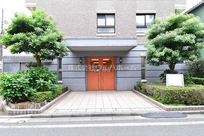 ベルシャトゥ上福岡    共用部写真（エントランス）
