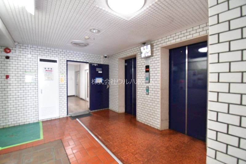 秀和川越南大塚レジデンス    共用部写真（ロビー）