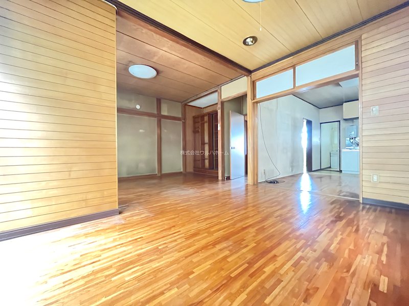 鶴ヶ島市上広谷　中古戸建 内観写真（リビング）
