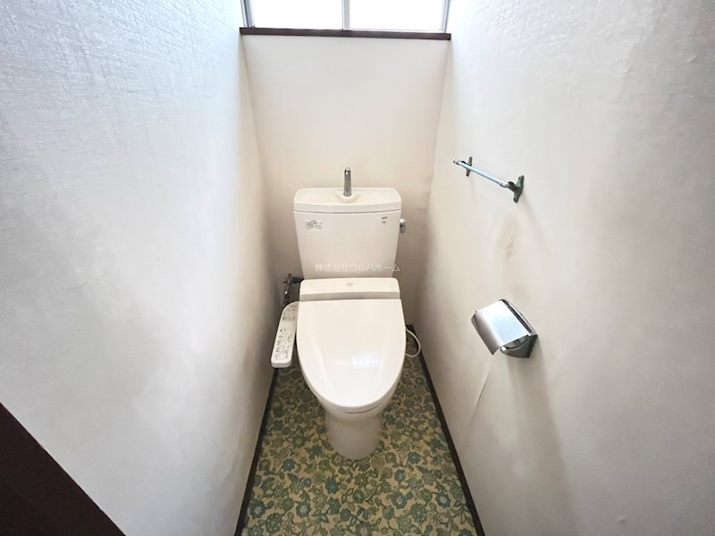 鶴ヶ島市上広谷　中古戸建 内観写真（トイレ）