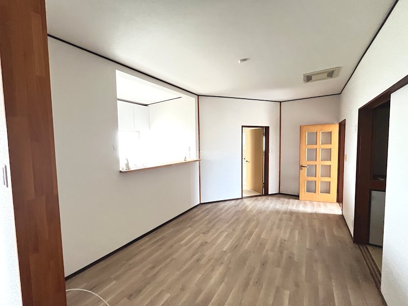 鶴ヶ島市中新田　中古戸建  内観写真（リビング）