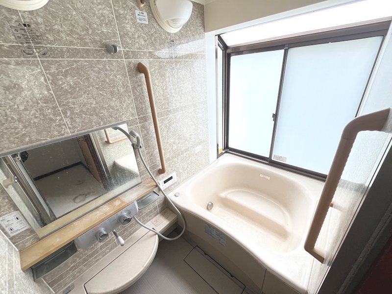 鶴ヶ島市中新田　中古戸建  内観写真（浴室）
