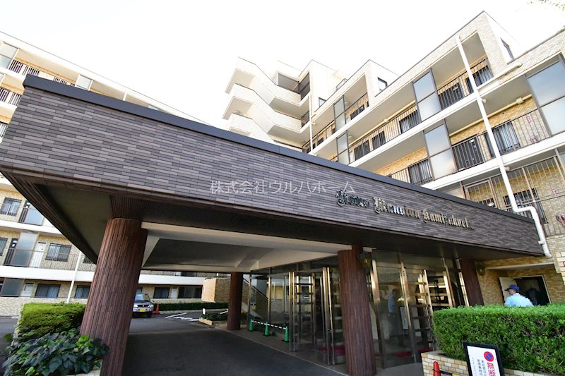 ライオンズマンション上福岡   共用部写真（エントランス）
