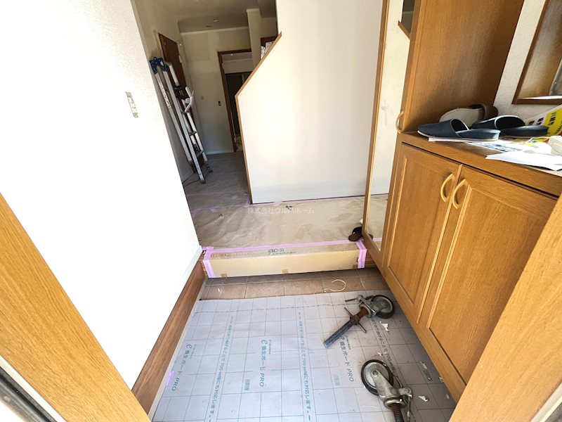 川越市小堤　中古戸建     現地写真（玄関）