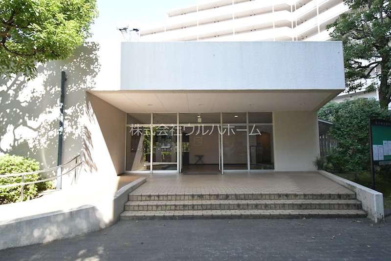 川越パークファミリア    共用部写真（エントランス）