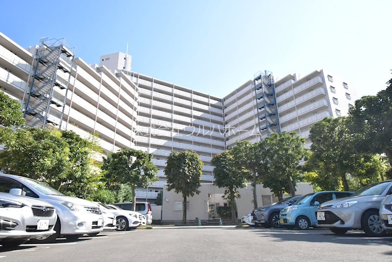 川越パークファミリア    共用部写真（駐車場）