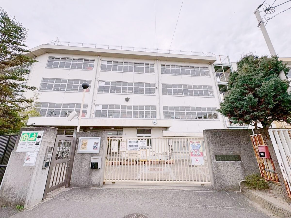 kiNOie守口市金田町5丁目 小学校
