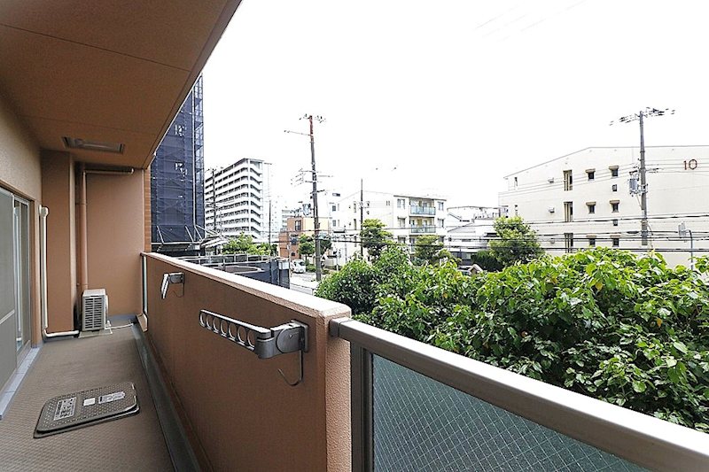 メロディーハイム鶴見パークオアシス 現地写真（バルコニー）