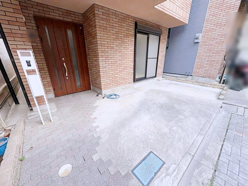 守口市竜田通２丁目　中古戸建 現地写真（駐車場）