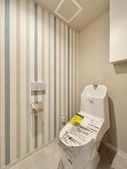 シティコーポ鴫野２号棟 内観写真（トイレ）