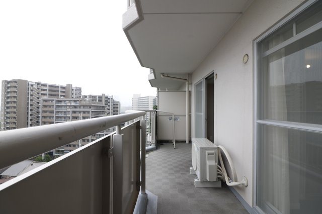 ベル・パークシティ　Ａ棟 現地写真（バルコニー）