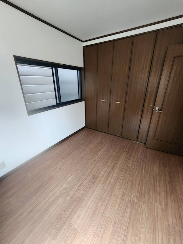 大阪市城東区新喜多東１丁目中古戸建 内観写真（リビング以外の居室）
