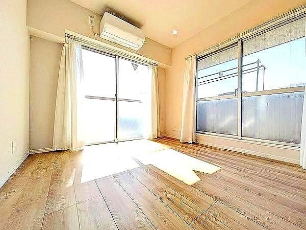 サニーハイム目白台 内観写真（リビング以外の居室）