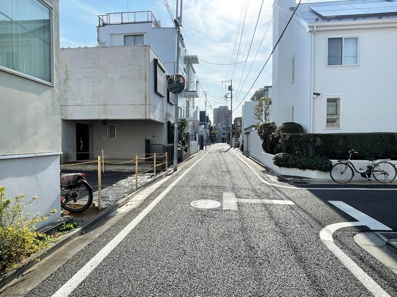 文京区西片2丁目　土地 現地写真（前面道路含む現地写真）