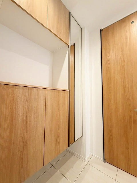 キングヒルズ白山 内観写真（収納）