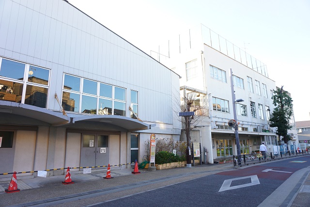 朝日千駄木マンション 小学校