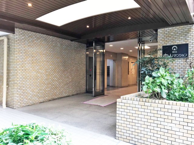 朝日白山マンション 共用部写真（エントランス）