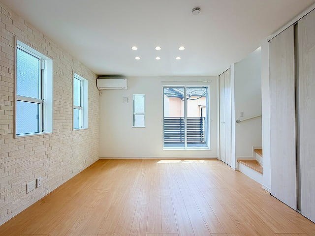 北区滝野川4丁目　中古戸建 内観写真（リビング）