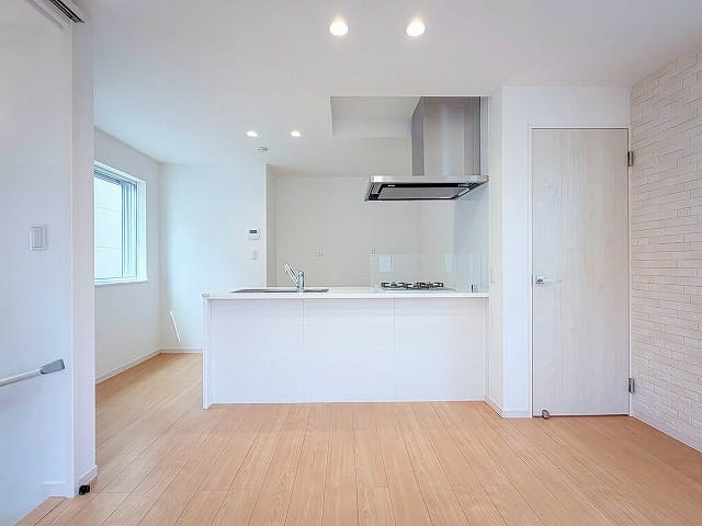 北区滝野川4丁目　中古戸建 内観写真（キッチン）