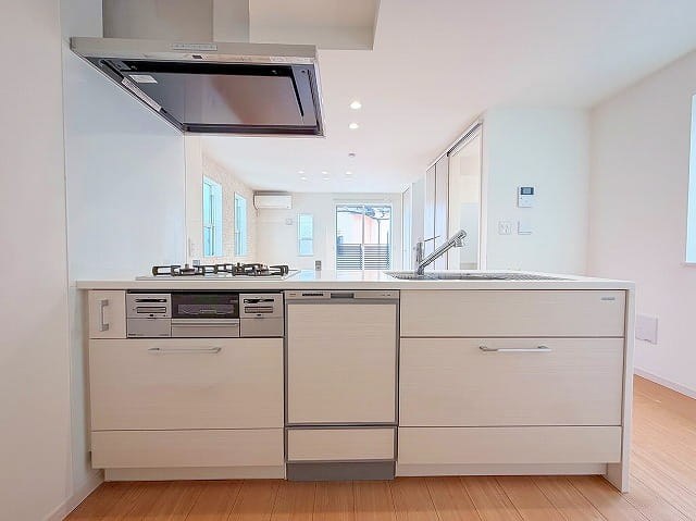 北区滝野川4丁目　中古戸建 内観写真（キッチン）