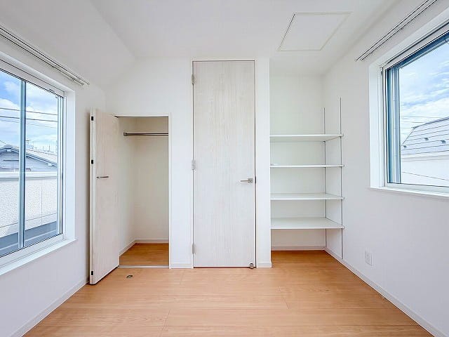 北区滝野川4丁目　中古戸建 内観写真（収納）