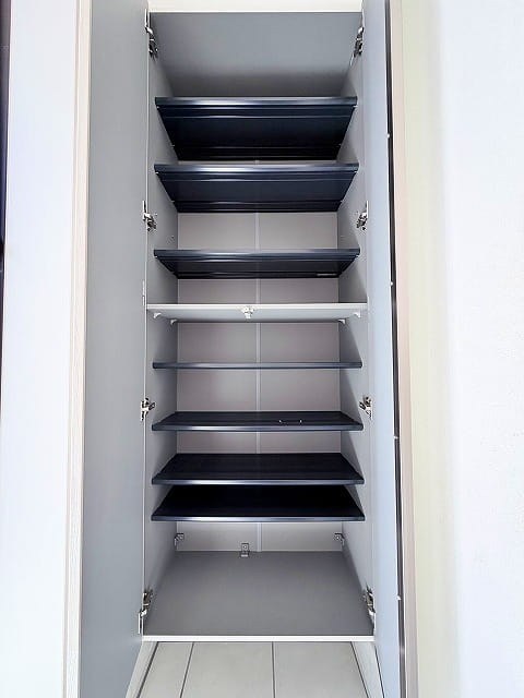 北区滝野川4丁目　中古戸建 内観写真（収納）