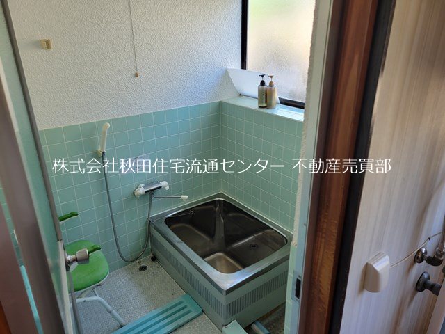 新藤田字治郎沢　中古住宅 内観写真（浴室）