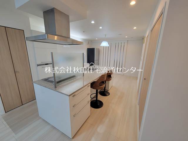 桜台三丁目　中古住宅 内観写真（キッチン）
