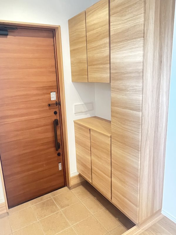 西方２丁目中古戸建 現地写真（玄関）