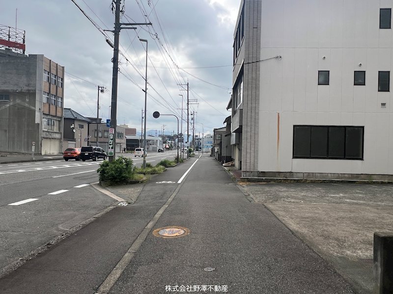 勝見２丁目売土地 現地写真（前面道路含む現地写真）