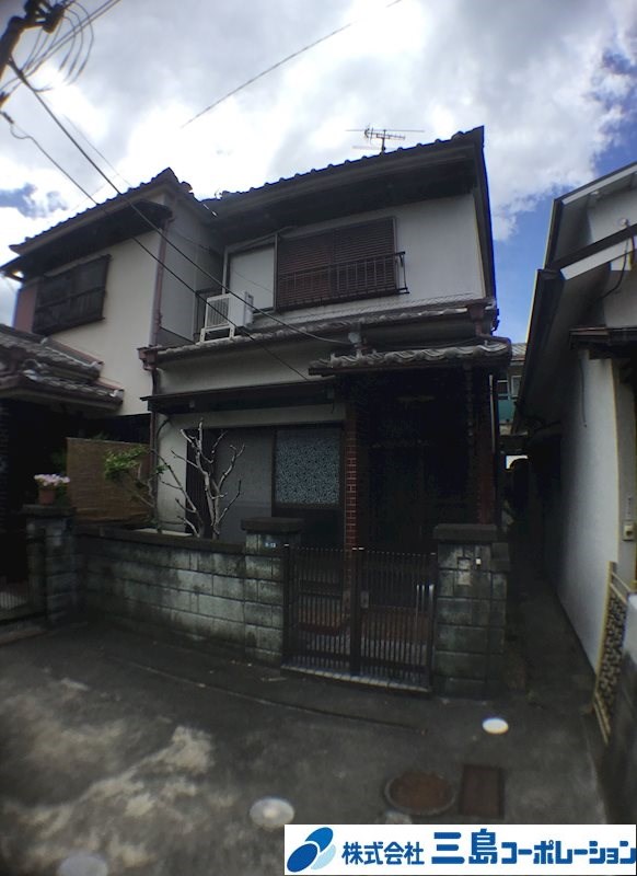 茨木市東太田2丁目　中古一戸建 外観写真